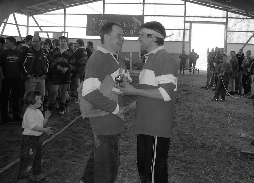 Was eine Freude - erster Vorstand gratuliert zweitem Vorstand, oder umgekehrt!